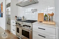 Built-in cabinets; appliance encasing; cabinet design; fitted design